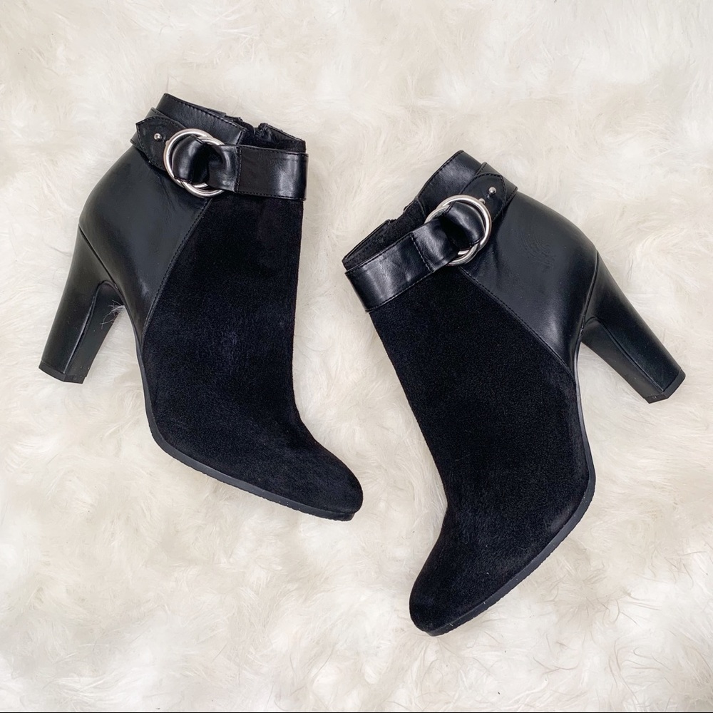 Sam Edelman Shaleigh 10M Suede Booties